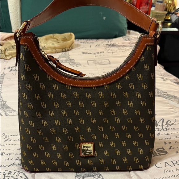 Dooney & Bourke Black and Tan Logo Shoulder Bag - Picture 6 of 8